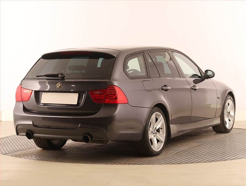 BMW Řada 3 (2006) 320 d, po STK, levný provoz - fotka 5 z 19