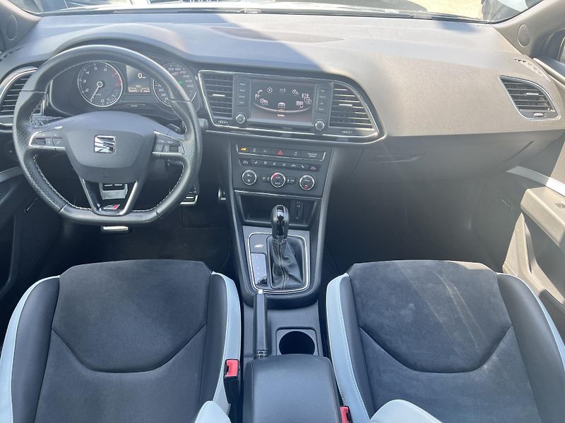 Seat Leon Cupra 280 2.0TSi DSG KŮŽE ALU - fotka 24 z 55