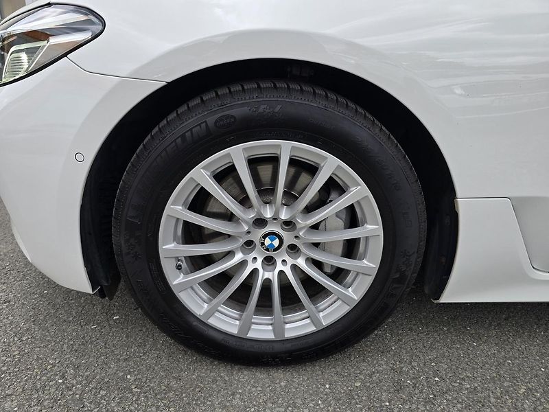 BMW Řada 6 620d GT MAX VÝBAVA -DPH - fotka 7 z 50