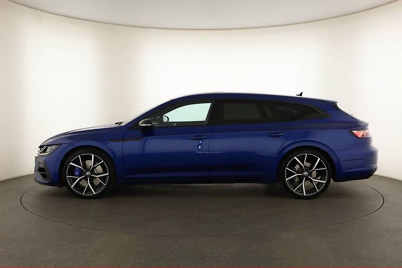Volkswagen Arteon (2022) R-line R 2.0 TSI 4Motion - fotka 3 z 21