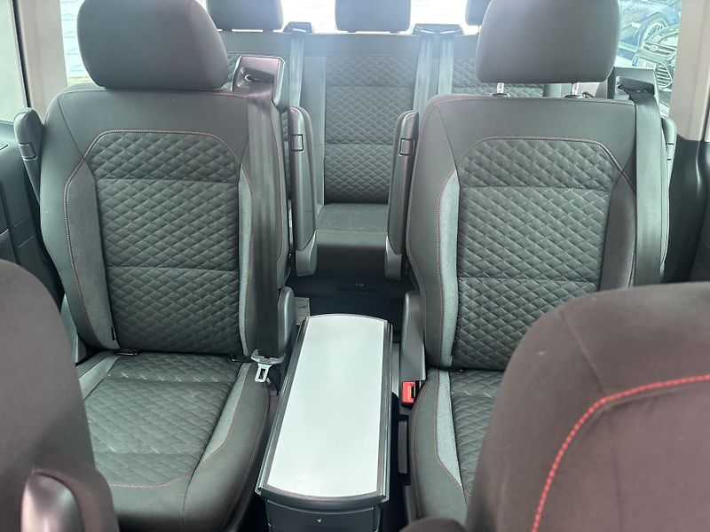 Volkswagen Multivan (2018) 2.0TDI 150kW, JOIN, ČR, DPH - fotka 16 z 20
