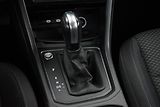 Volkswagen Touran 2.0TDI TAŽNÉ*WEBASTO*DPH*ČR 1M - náhled 28