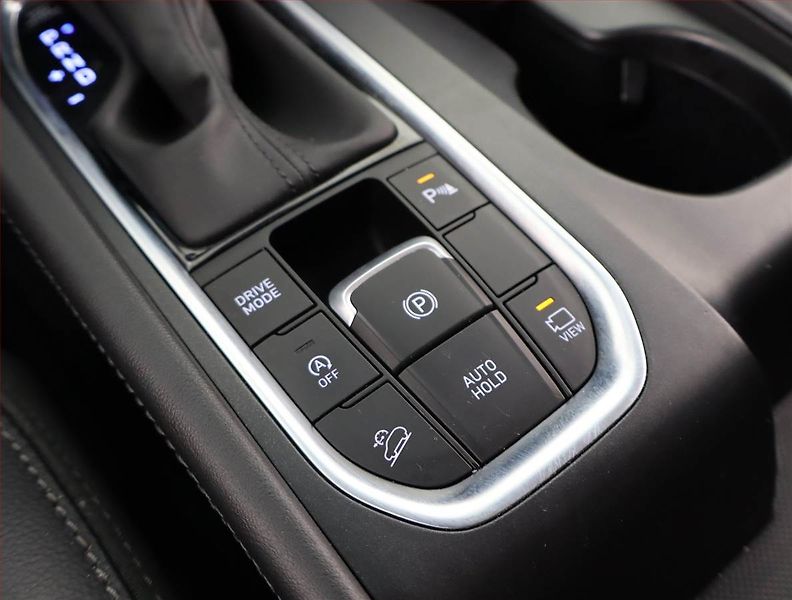 Hyundai Santa Fe (2019) 2.2 CRDi - fotka 16 z 23
