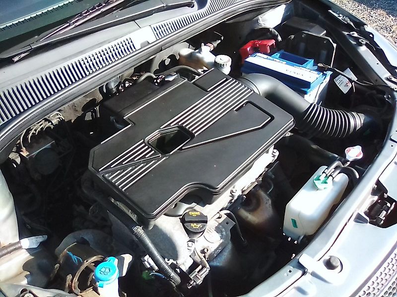 Suzuki SX4 (2008) 1.5i , kola navíc - fotka 32 z 33