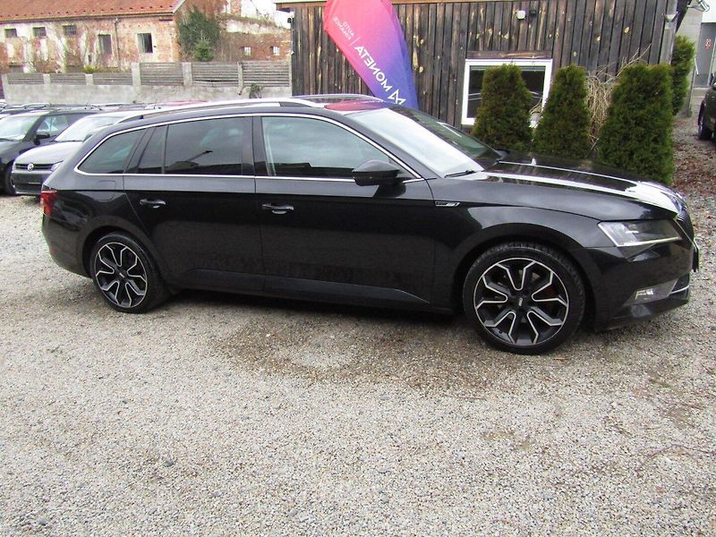 Škoda Superb (2015) 2.0 TDI 140kW DSG SPORT LINE - fotka 8 z 46