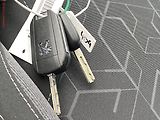 Peugeot 2008 (2017) 1.2 PT, ČR, Active, AT - náhled 20