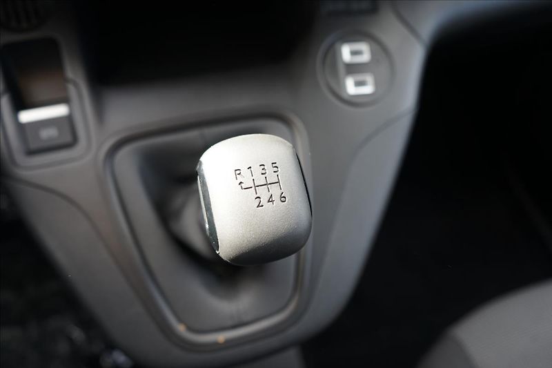 Citroën Berlingo (2026) 1,5 Diesel 100k ManualYOUPROFI - fotka 22 z 24