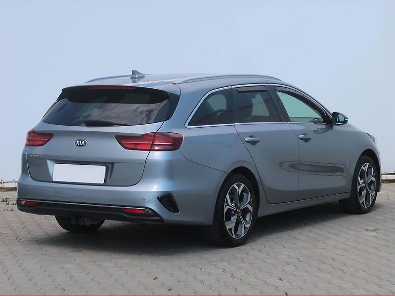 Kia Ceed (2018) Gold 1.6 CRDi, Automat - fotka 5 z 22