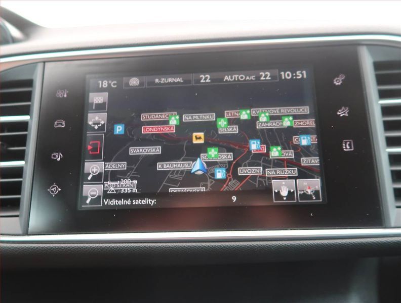 Peugeot 308 (2016) GT Line 2.0 BlueHDi GT - fotka 12 z 19