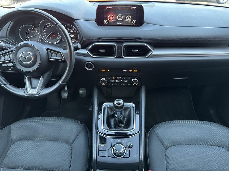 Mazda CX-5 (2018) 2.0 G-165 Full LED Navi Kamera - fotka 7 z 47