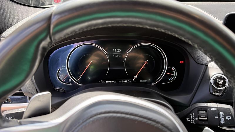 BMW X3 (2019) BMW X3 xDrive 20d po 1.majitel - fotka 21 z 37