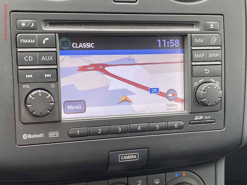 Nissan Qashqai (2012) 2.0, N-Connecta, panor - fotka 16 z 17