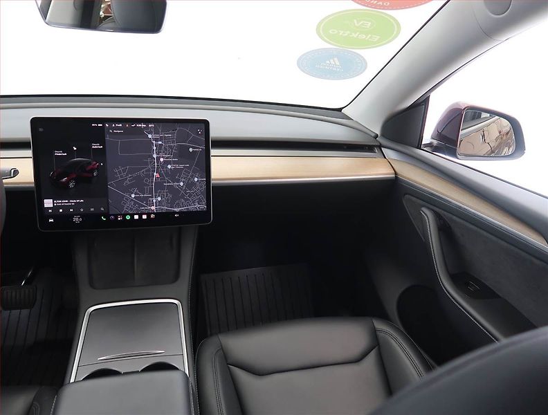 Tesla Model Y (2023) Long Range AWD 79kWh, SoH 94% - fotka 8 z 33
