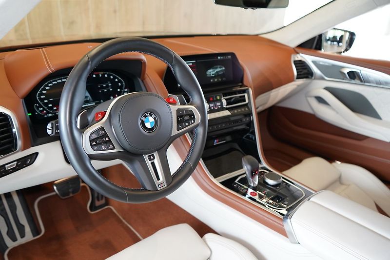 BMW M8 Competition xDrive Gran Coupé - fotka 20 z 50