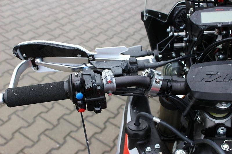 Fantic XEF 450 Rally (2025) 2025 - fotka 7 z 11