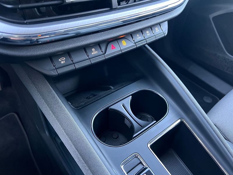 Škoda Enyaq iV 60 132 kW-TAŽNÉ-P.KAMERA - fotka 31 z 49