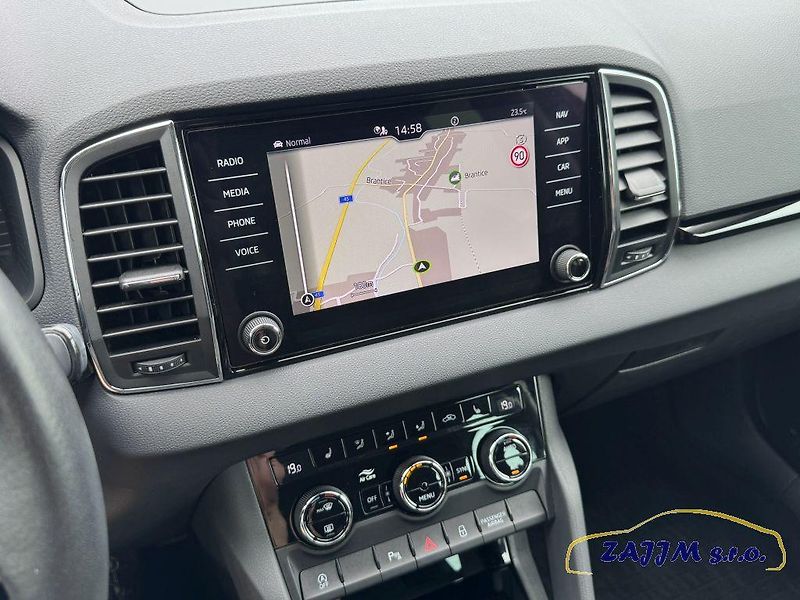 Škoda Karoq Style 2.0TDI 110kw 4x4 DSG - fotka 23 z 56
