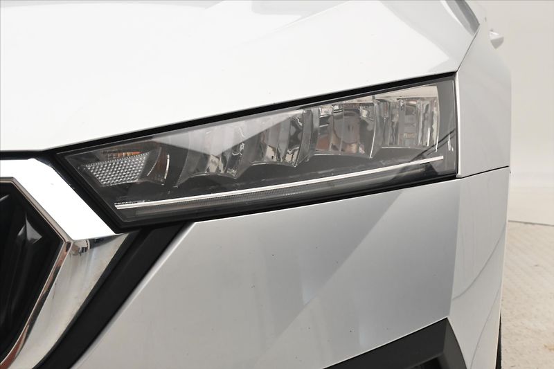 Škoda Octavia 2,0 TDI 110 kW DSG Style Záruk - fotka 28 z 30