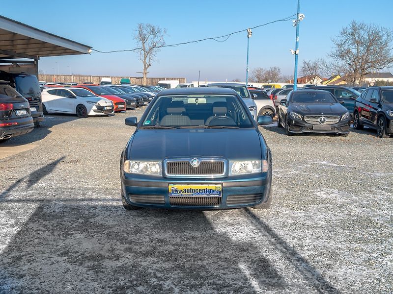 Škoda Octavia (2003) 1.6MPI 75KW – PO ROZVODECH - fotka 2 z 35