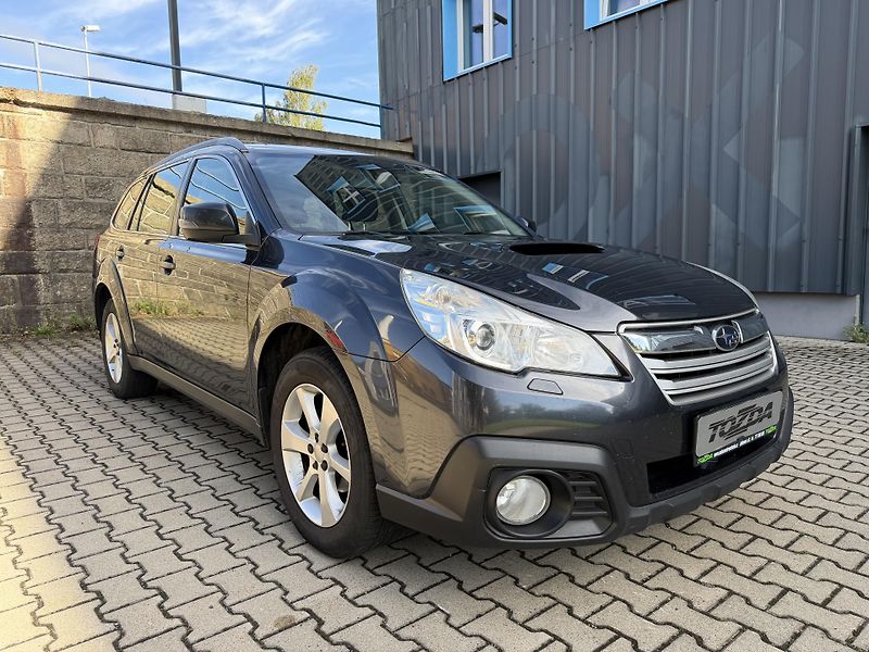 Subaru Outback 2,0 D BOXER / 4X4 / 110kW - fotka 7 z 28