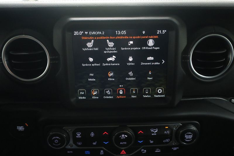 Jeep Wrangler (2022) 2.0 4xe PHEV Unlimited Sahara - fotka 29 z 50