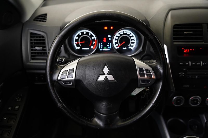 Mitsubishi ASX - fotka 16 z 21