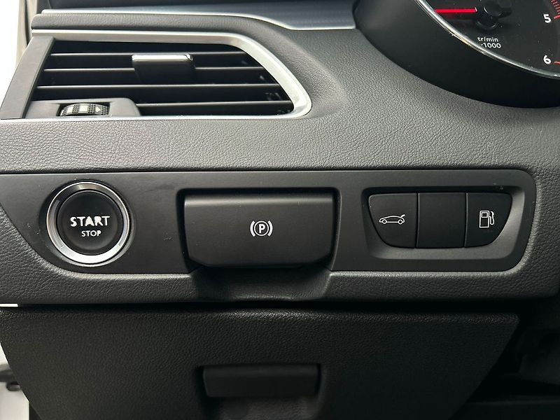 Peugeot 508 508 SW GT 2.0 BlueHDI 180 AT6 - fotka 17 z 28