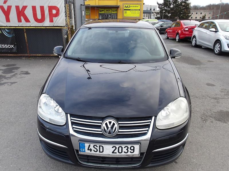 Volkswagen Jetta 1,9TDi77kW 2xkola!Po rozvodech - fotka 2 z 22