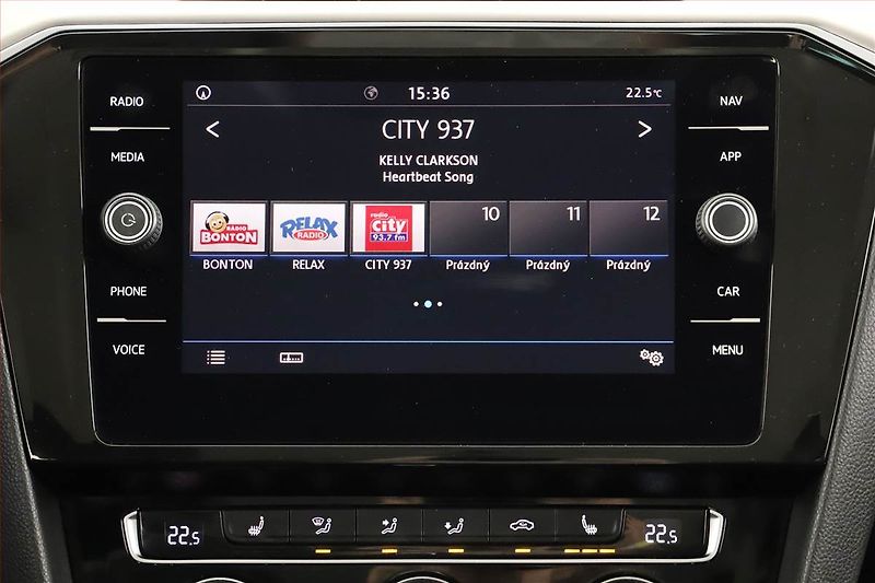 Volkswagen Passat (2018) 2.0 TDI, 4X4, Automat, Kůže - fotka 14 z 18