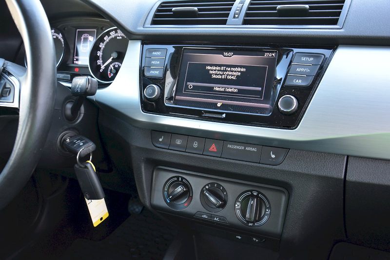 Škoda Fabia (2019) 1.0 TSI 81 kW Ambition PLUS - fotka 19 z 20