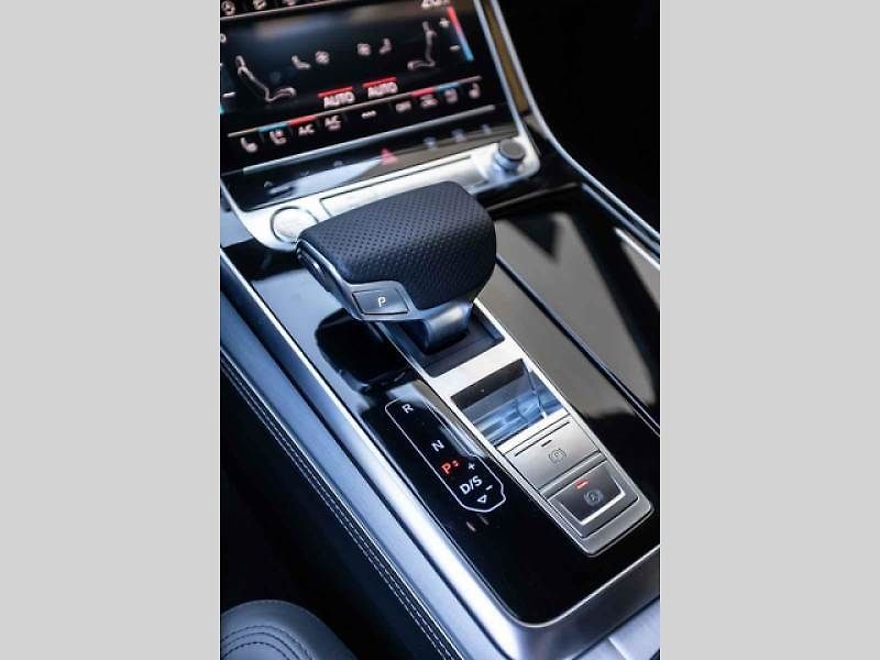 Auto jsme zkoušeli na silnicích v berounském okrese