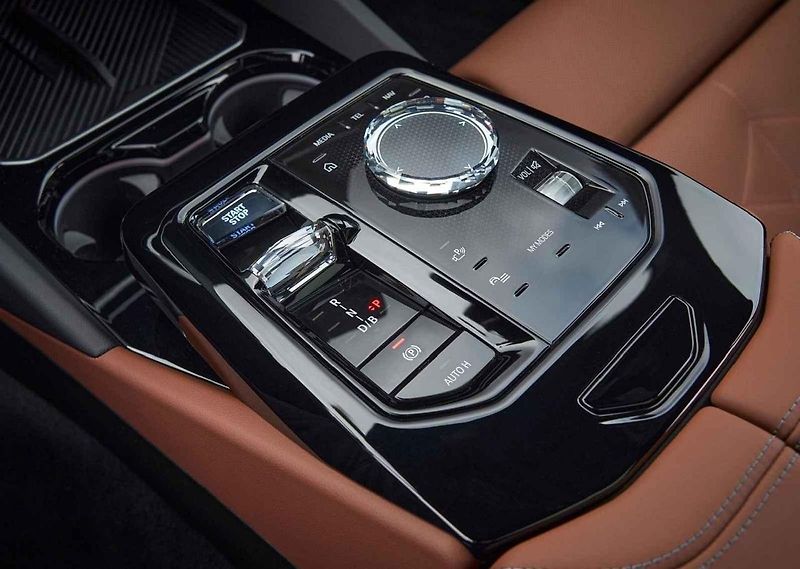 Nové BMW je stále výborné auto pro nadšené řidiče