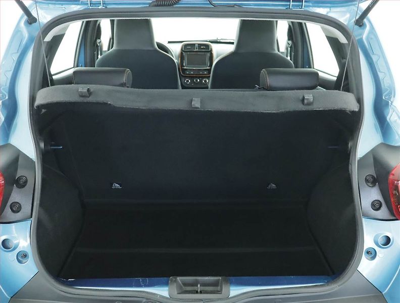 Dacia Spring (2023) Electric 45 (27 kWh), SoH 91% - fotka 14 z 19