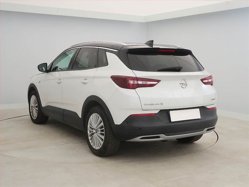 Opel Grandland X (2018) 1.2 Turbo, ČR,1.maj - fotka 4 z 14