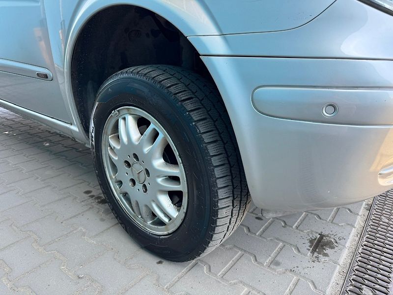 Mercedes-Benz Viano (2007) 2,2CDi 4x4 Steyr 7 míst - fotka 46 z 50