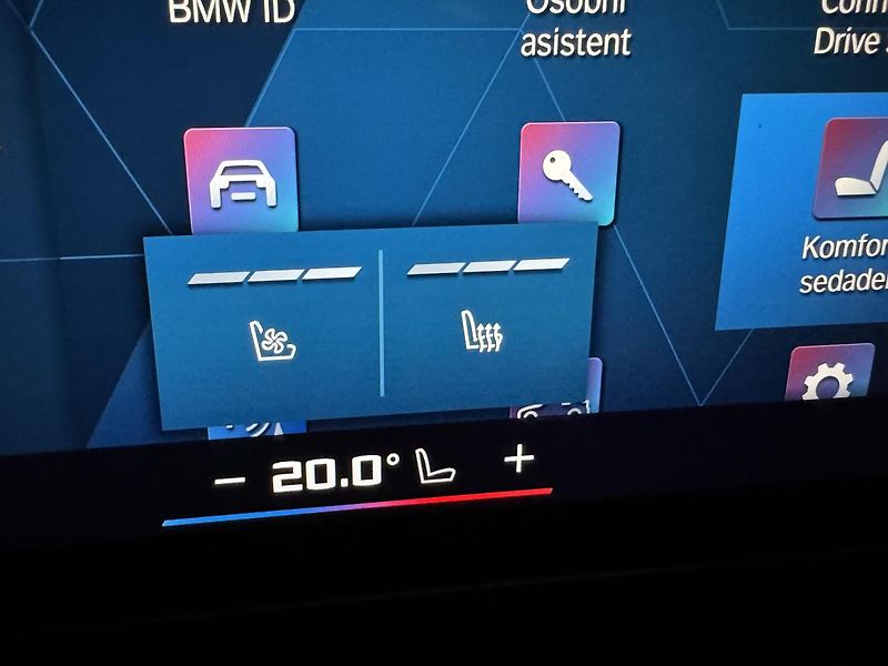 BMW X6 (2024) M COMPETITION 460kW CZ TOP!!!! - fotka 51 z 52