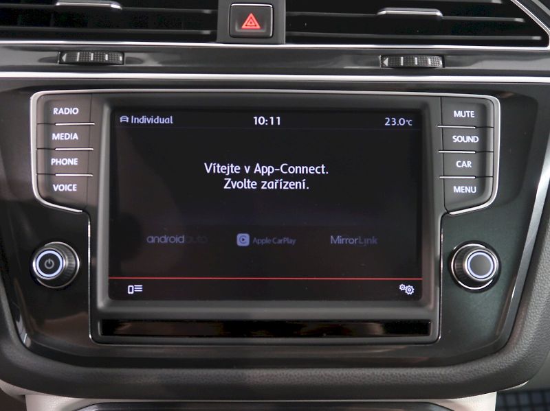 Volkswagen Tiguan (2016) HIGHLINE 2.0TDI 4x4 DSG TAŽNÉ - fotka 23 z 35