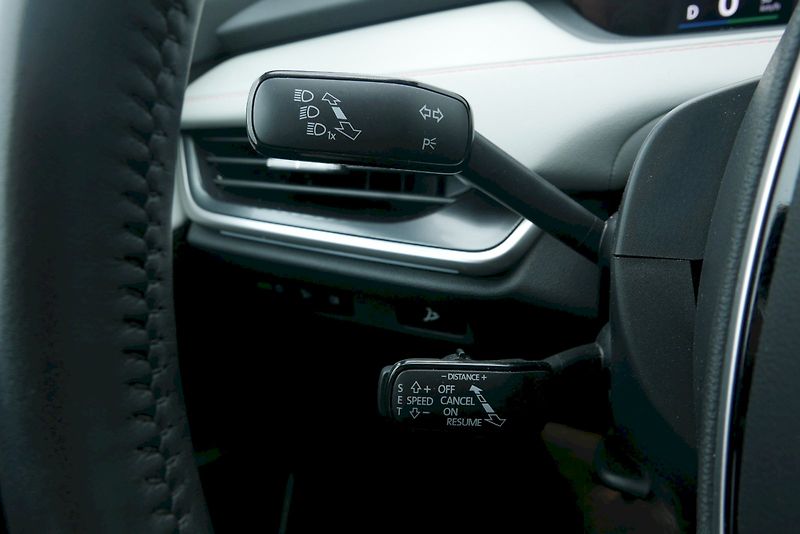 Škoda Elroq (2025) 85 (82kWh) 210 kW 1° Ultra Lod - fotka 10 z 32