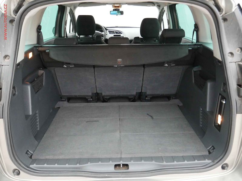 Peugeot 5008 (2012) 1.6 i, STK6/28 - fotka 7 z 15