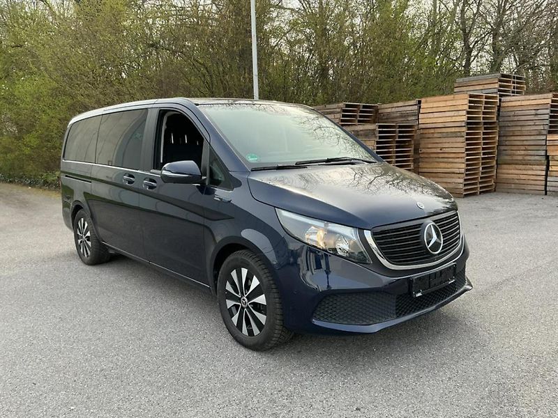 Mercedes-Benz EQV (2021) EQV 300 Long - fotka 1 z 17