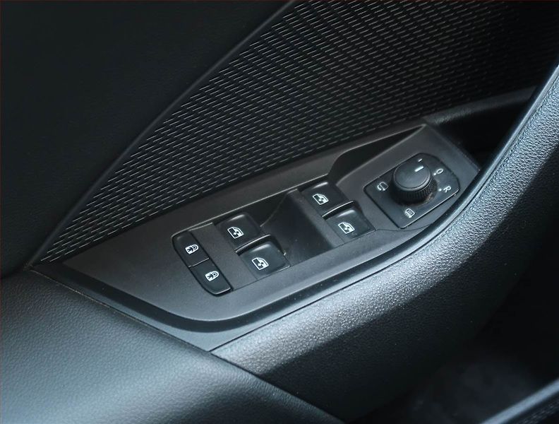 Škoda Octavia (2023) Scout 2.0 TDI - fotka 21 z 27