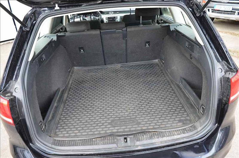 Volkswagen Passat (2015) VARIANT 2,0 TDI DSG - fotka 21 z 21