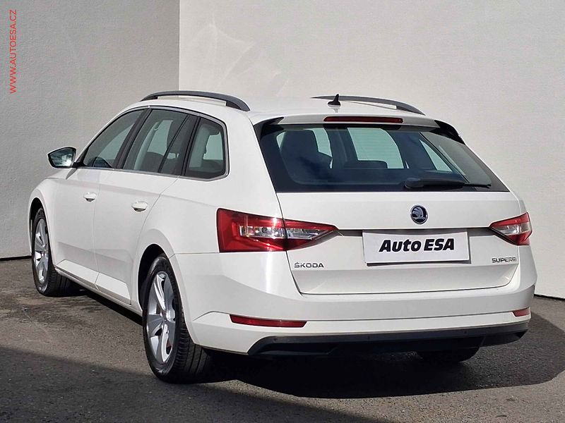 Škoda Superb (2018) 2.0TDi, Style, STK9/28 - fotka 6 z 19