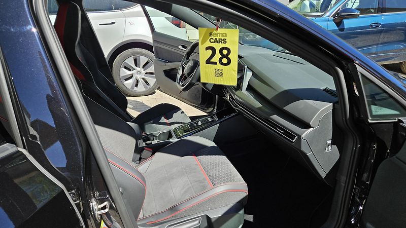 Volkswagen Golf (2024) GTI TSI 221 kW Clubsport DSG7 - fotka 14 z 32