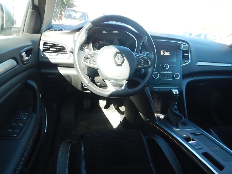 Renault Mégane 1.2 TCe, ČR, 97 kW - fotka 11 z 26