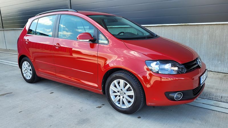 Volkswagen Golf Plus TREND 1,2 TSI 77 KW  ČR - fotka 9 z 22