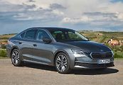 Škoda Octavia - vítěz kategorie střední třída.