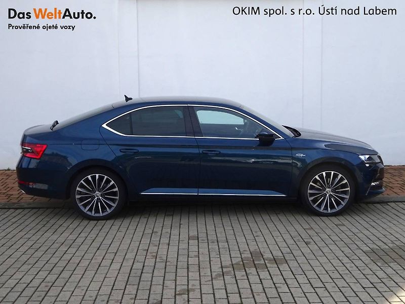 Škoda Superb (2022) 2,0 TDi/ 147kW DSG 4x4 L&K - fotka 29 z 29