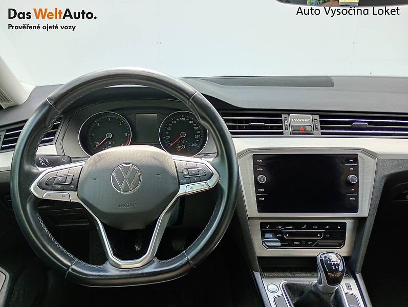 Volkswagen Passat (2021) 2.0 TDI, 110 kW tažné LED manu - fotka 5 z 26