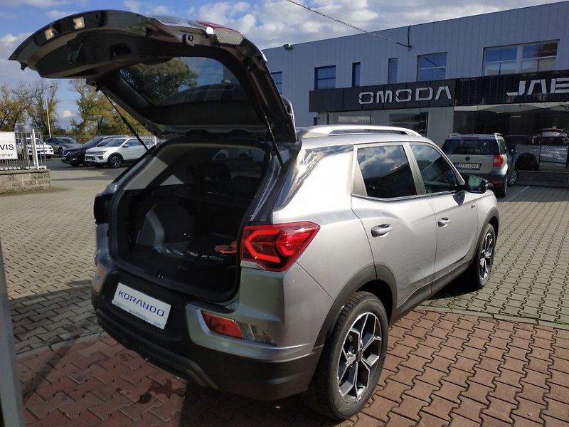 KGM Korando 1.5T, SMART,2WD, AT, SKLADEM - fotka 8 z 29
